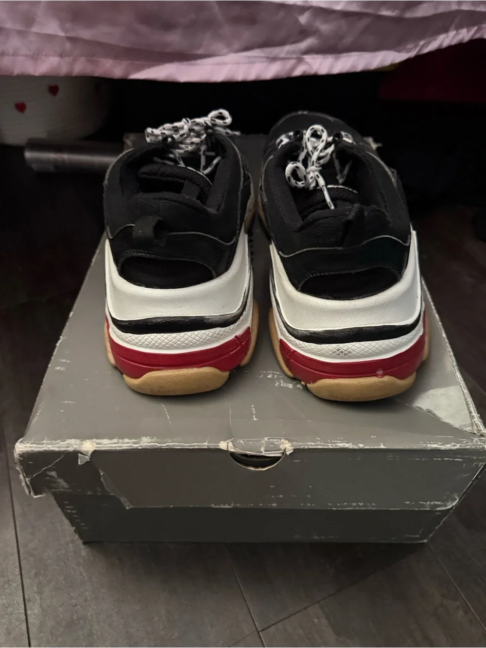 Tripe s size 44 worn fairly